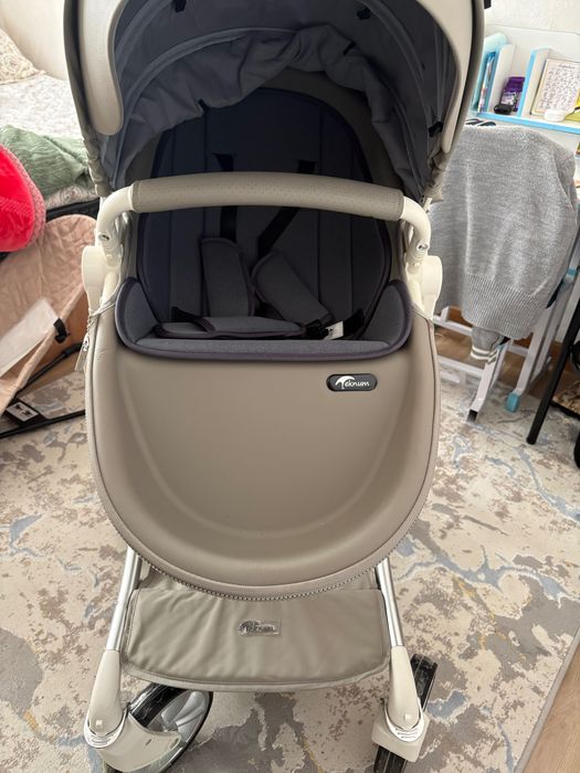 Продам Новую коляску