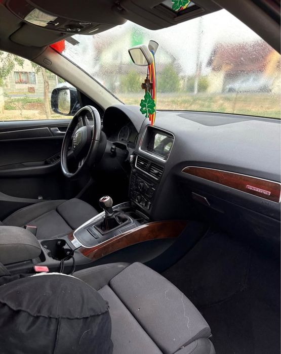 Aripa usa haion scaune volan pano navi aeroterma abs turbo audi q5 2.0