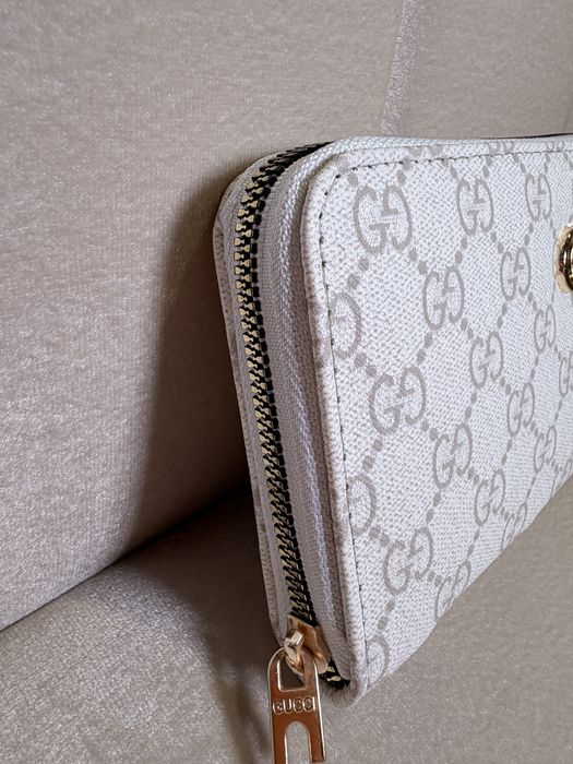 Portofel GUCCI- piele ecologică, mare