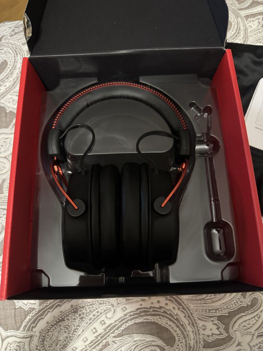 Игровые наушники hyperX cloud alpha