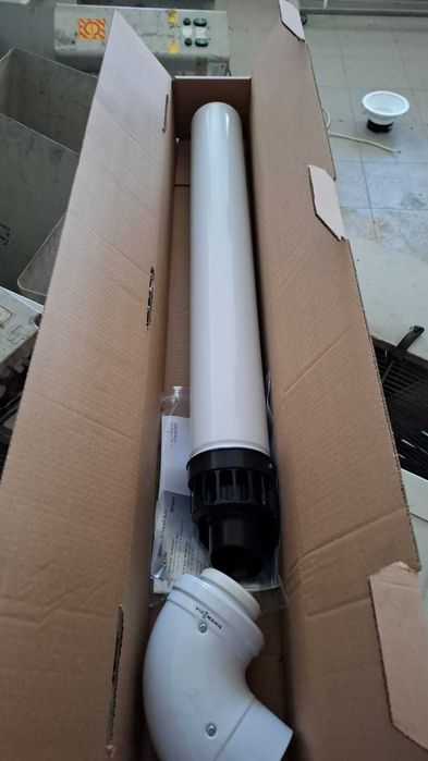 Kit admisie/evacuare gaze arse, coaxial, orizontal, pentru centrale in condensare Viessmann D=60/100 mm