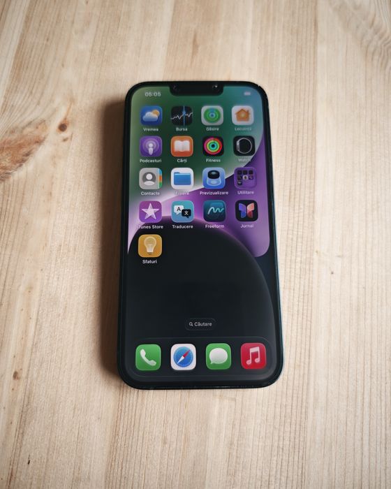 Vând iPhone 14 Black 128Gb 5G
