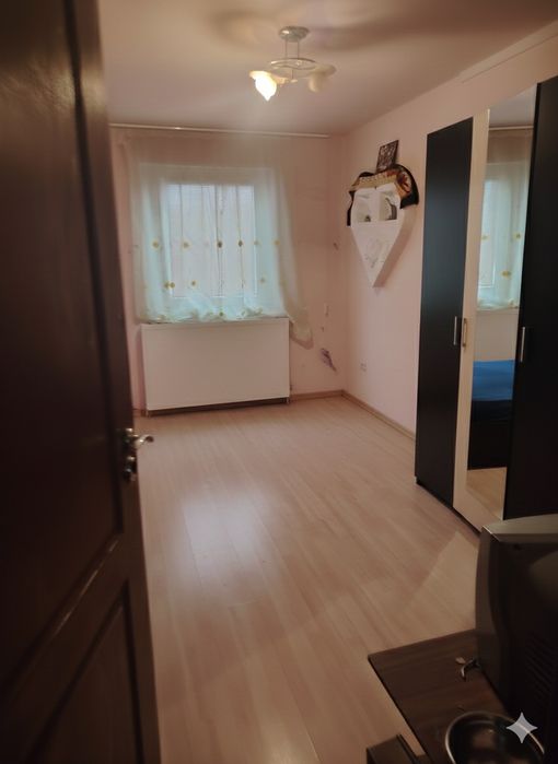 Apartament de vânzare 3 camere