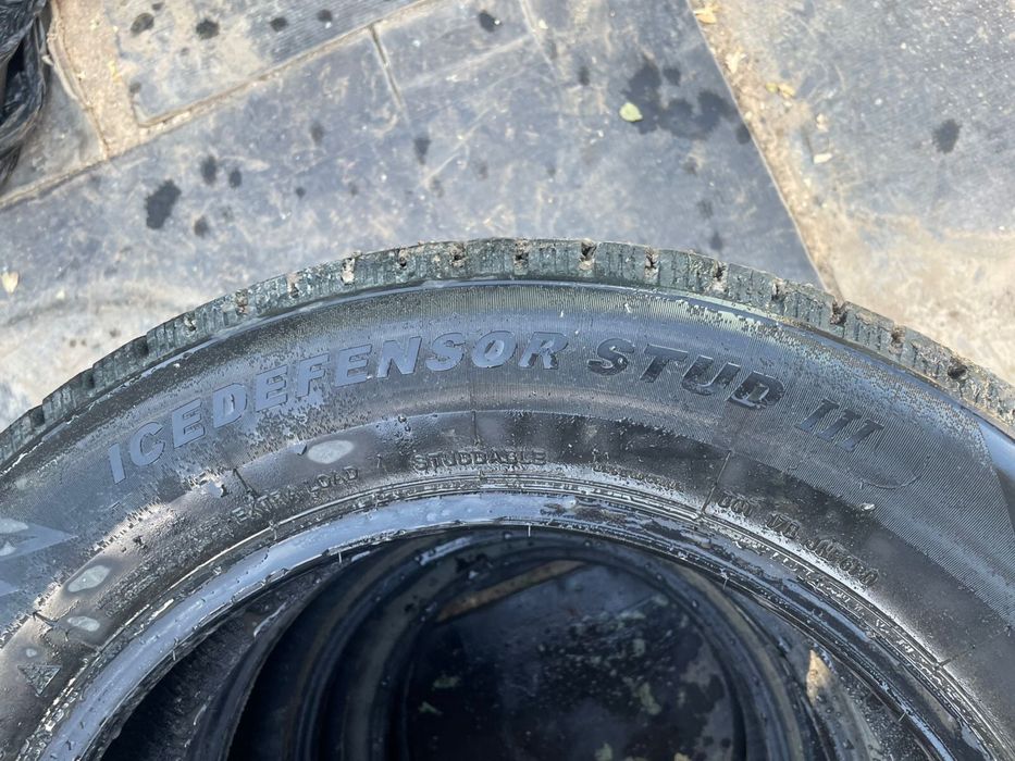 Зимние шины с шипами
