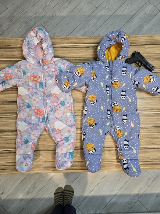 Продам детские комбинезоны весна/осень