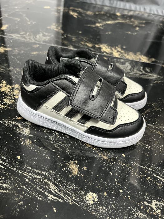 Adidasi copii 34/23/25