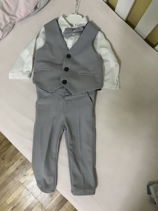 Детско облекло за повод за момче