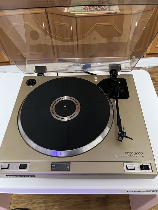 Pick-up Marantz tt2000