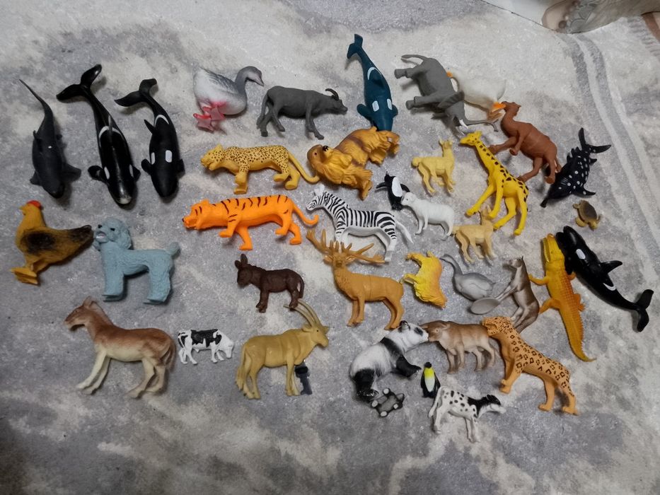 Игрушки фигурки животных