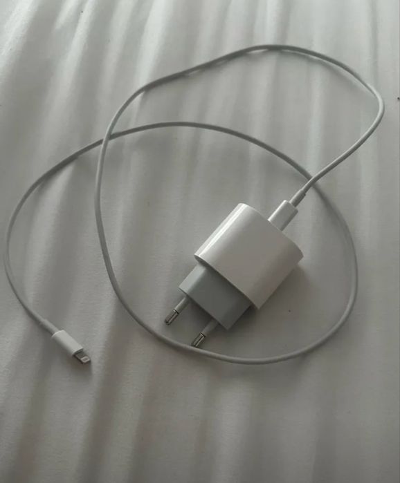 зарядка на айфон lightning оригинал