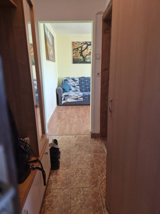 Vând apartament tip X cu 2 camere