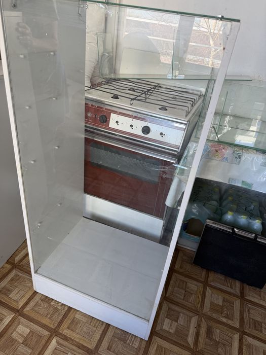 Витринные полки