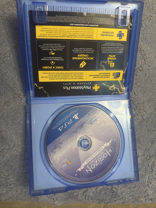 Продам 2 игры за 3 к срочно