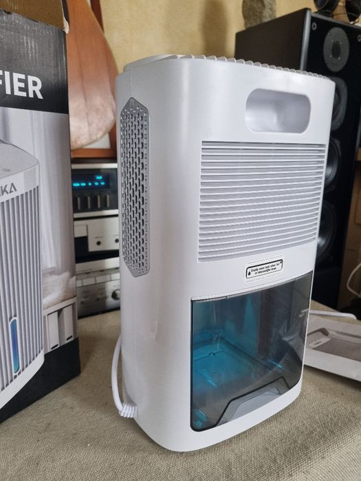 Dezumidificator KNKA 2,5 L. Nou.