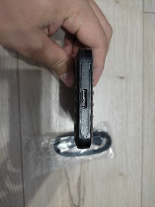 Корпус чехол для жёсткого диска hdd ссд ssd