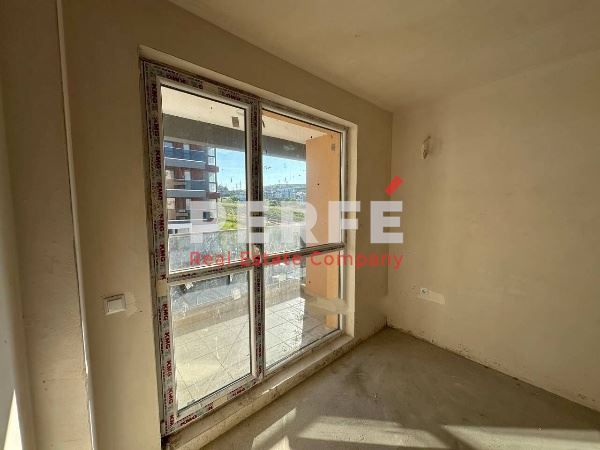 Продава се Двустаен апартамент в Бургас, Меден рудник - зона Б - 62 кв.м за 1283 €/кв.м - Снимка #1