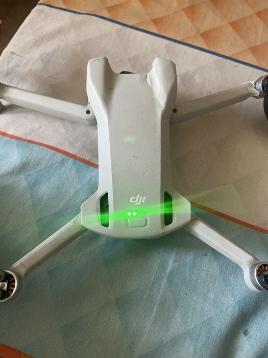 Квадропер Дрон DJI MINI 3