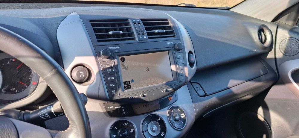 Toyota rav 4  2008 2.2 136 cp 4x4