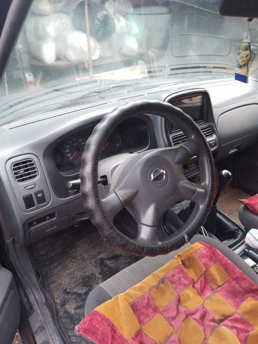 Продам Ниссан пикап