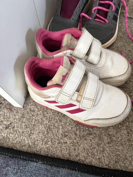 2x Adidas original 28