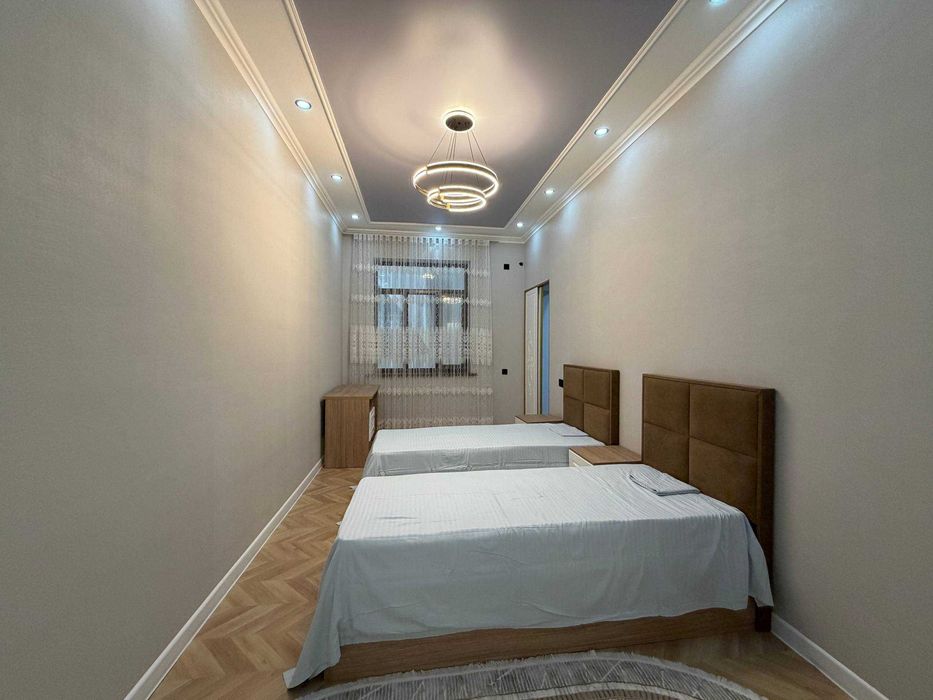 № 3957. Продается 4х-комнатная квартира в Новостройке.
