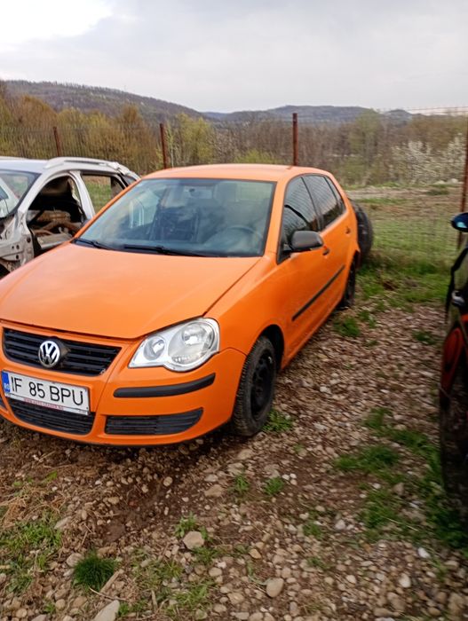 Capota faruri, bara polo