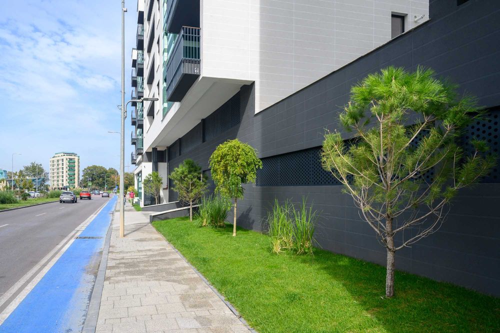 Finalizat! Apartament 4 camere Bd Mamaia 294B colt cu Str. Unirii