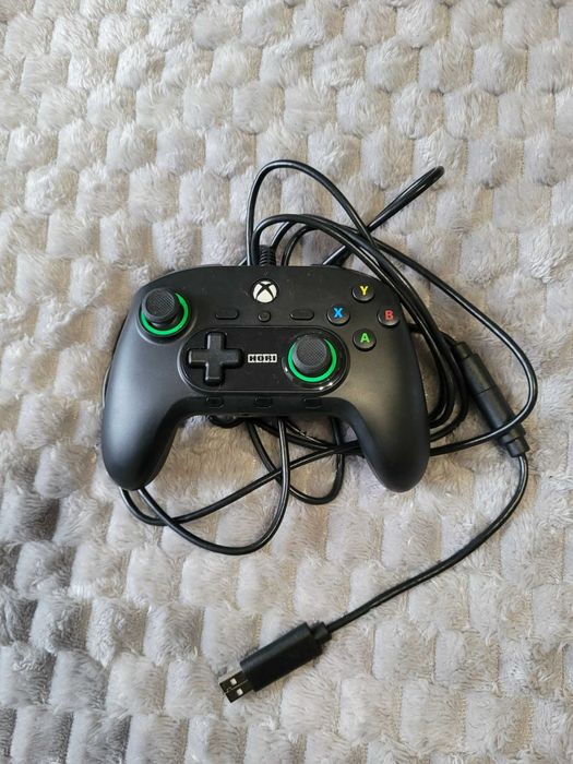Hori, жичен контролер Horipad pro, PC/ Xbox Series X/S