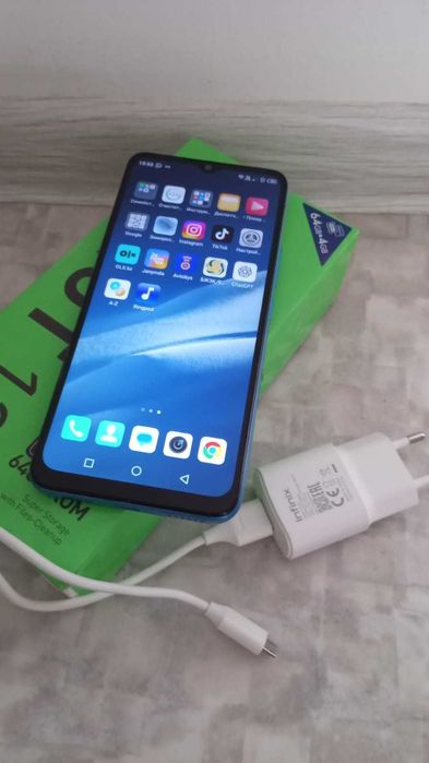 Продам телефон срочно