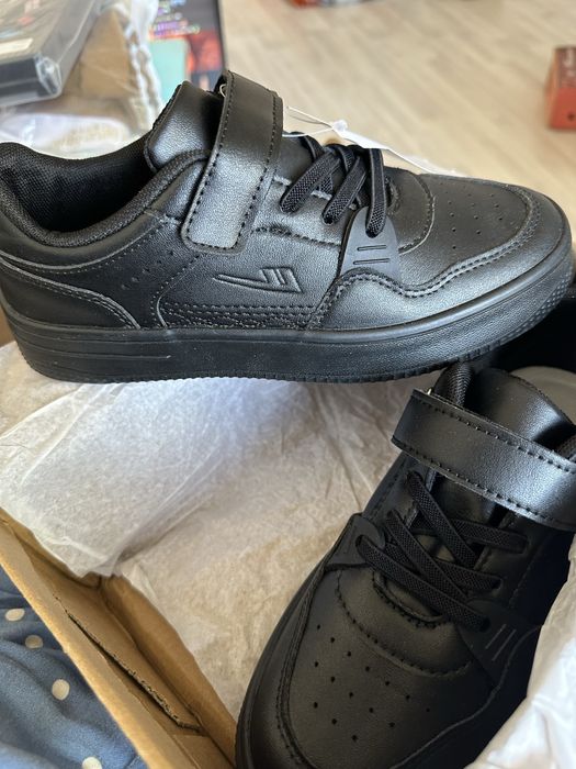 Обувь на мальчика. 36 р. 8000