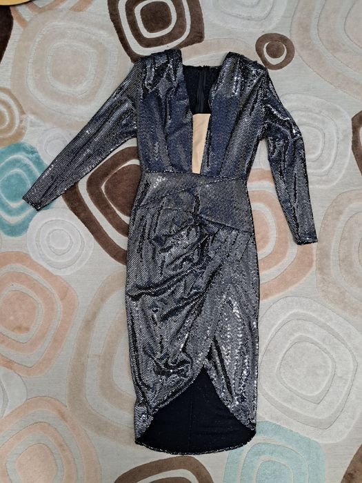 Вечернее гламурное платье