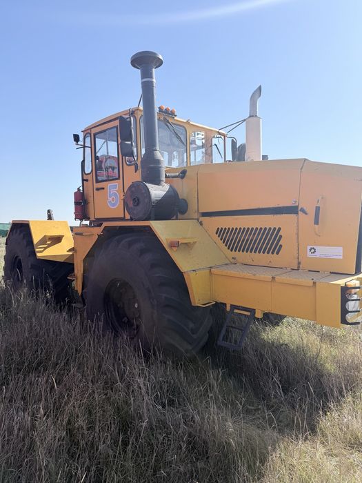 Продам Кировец К-700