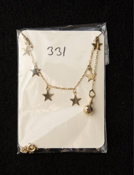 Aur de vanzare lantisoare , inele , bratari …..