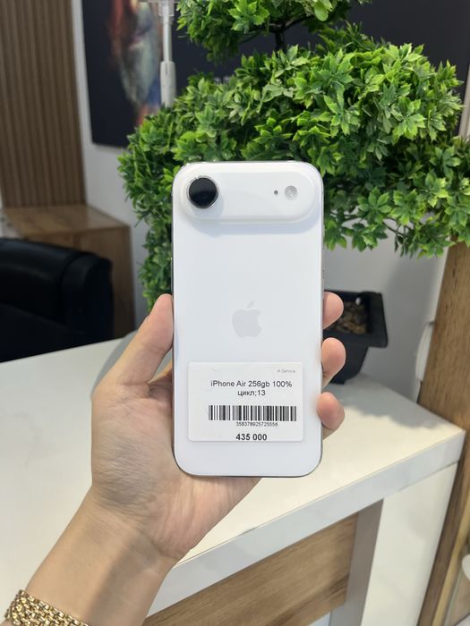 iPhone 17 air в идеальном состоянии