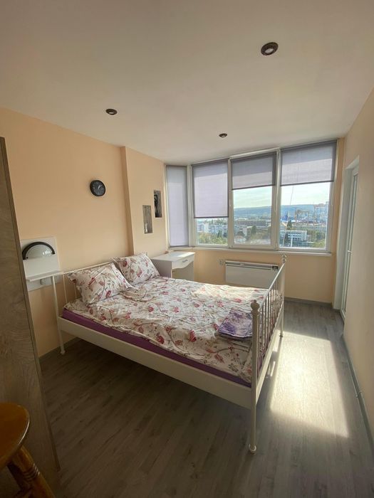 Дава се под наем Тристаен апартамент в Варна, Погреби - 70 кв.м за 750 € - Снимка #10