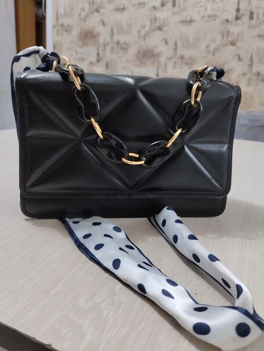 Продам сумочку мини.