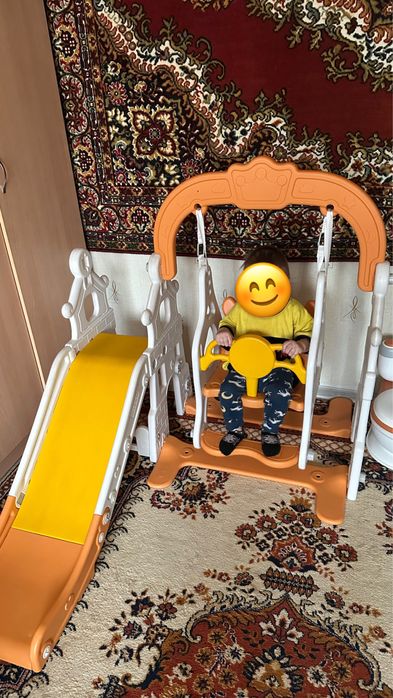 Качеля с горкой