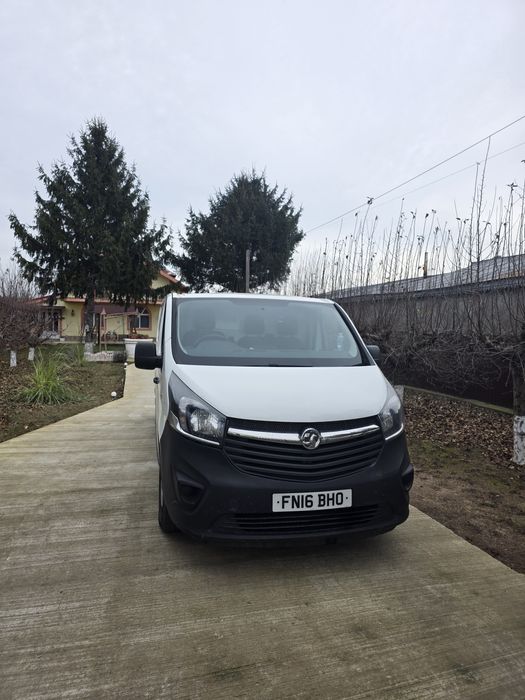 Vauxhall opel vivaro 2016