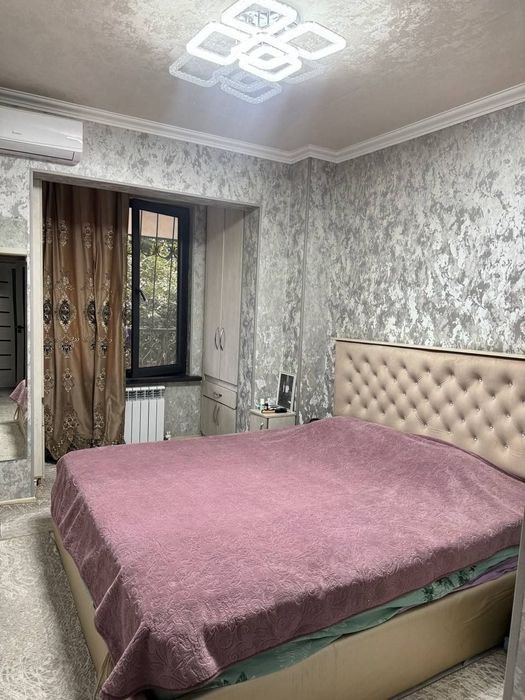 Юнусабад 3 квартал 2/1/4 (60²) продаётся квартира