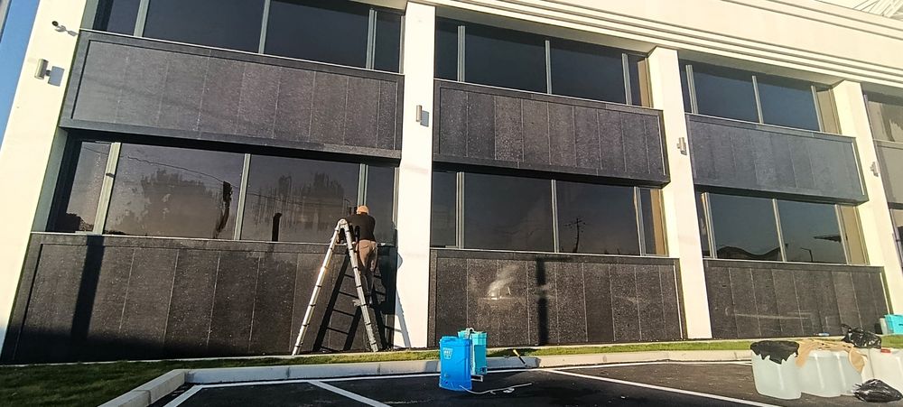 Мойка окон Oyna yuvish