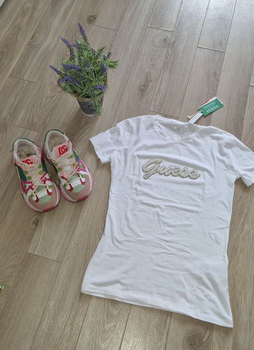 Дамски тениски Guees,Pause,Burberry,Vuitton,Pinko,Bottega