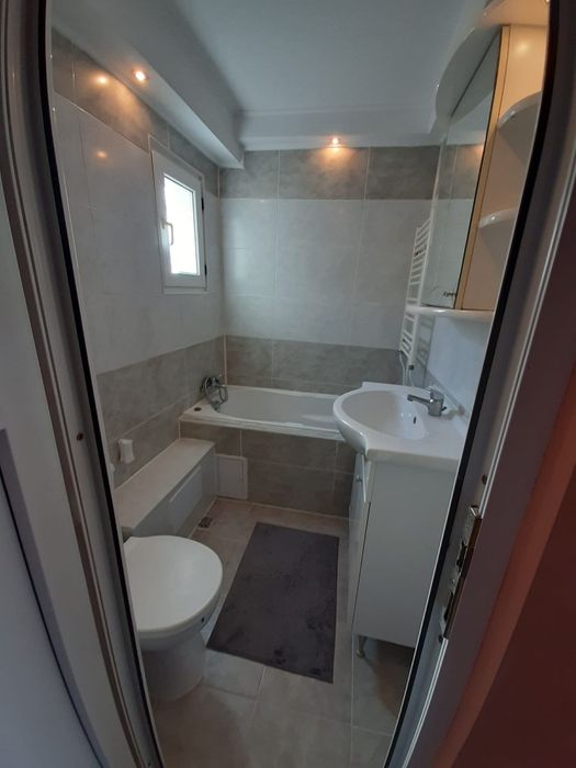 Proprietar închiriez apartament de două camere semidecomandat, str Nicolae pascu nr 8 sector 3(PIAȚA Bobocicq)a