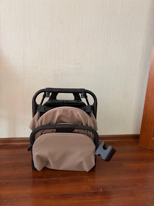 Продам коляску анекс