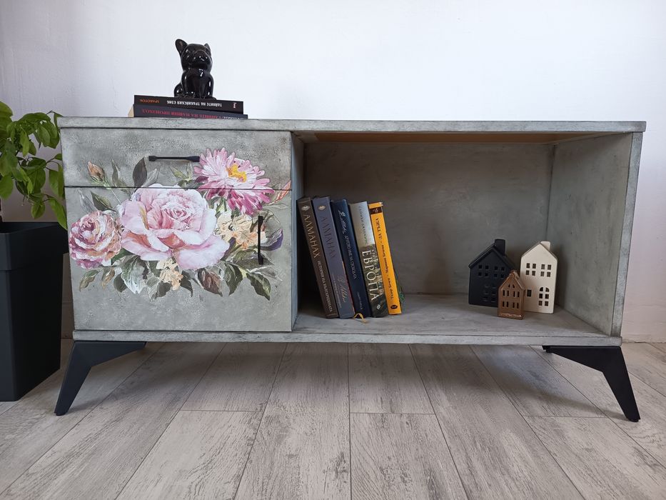 Шкаф в индустриален стил