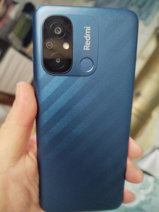 Redmi 12 c сын пользовался хочет айфон