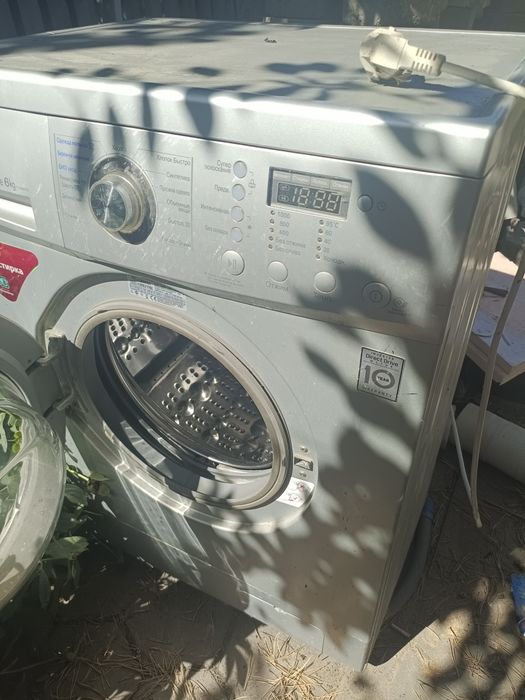 Продам стиральную машину