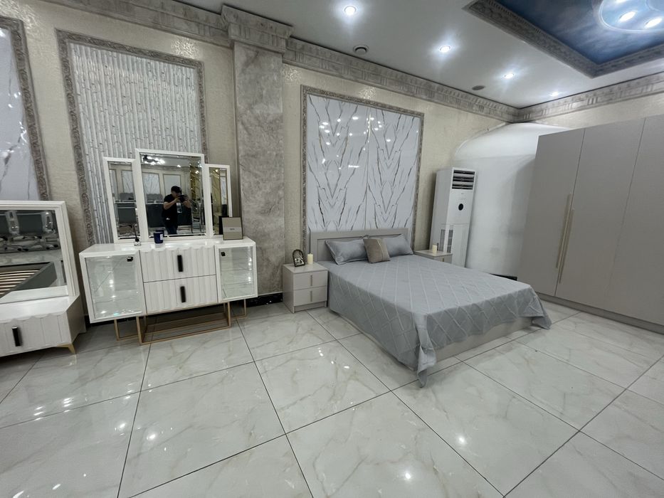 Срочно продам спальный гарнитуры