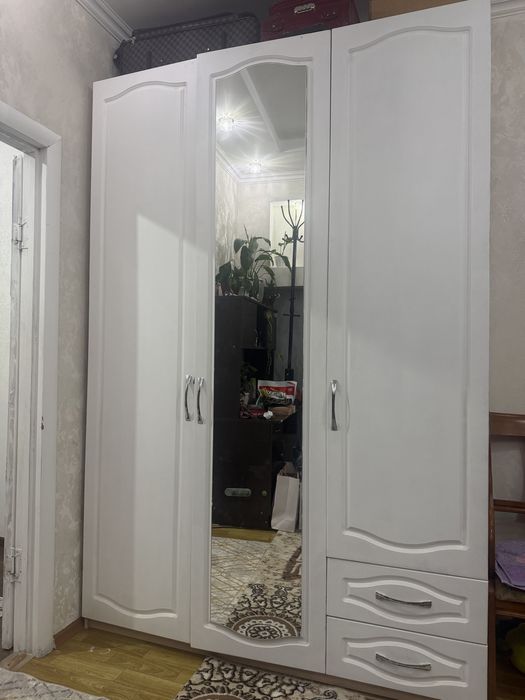 Продается шкаф 45000