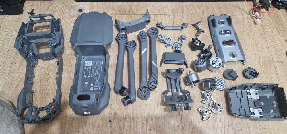 Дрон DJI Mavic 2 Zoom ,Air 2 на Части и Други