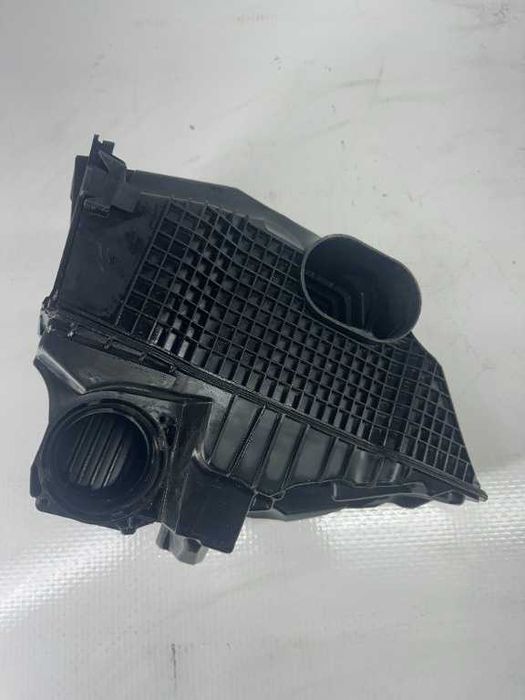 Carcasa filtru aer DACIA DOKKER cod piesa 165001258r